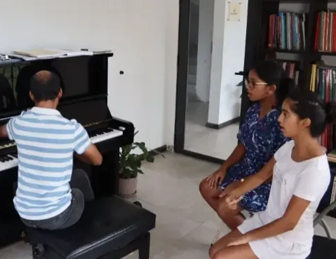 Music lesson in progress ARTVIA